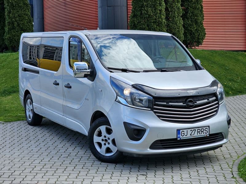 Opel Vivaro Lung 8+1 Locuri 1.6 Diesel 145 Cp