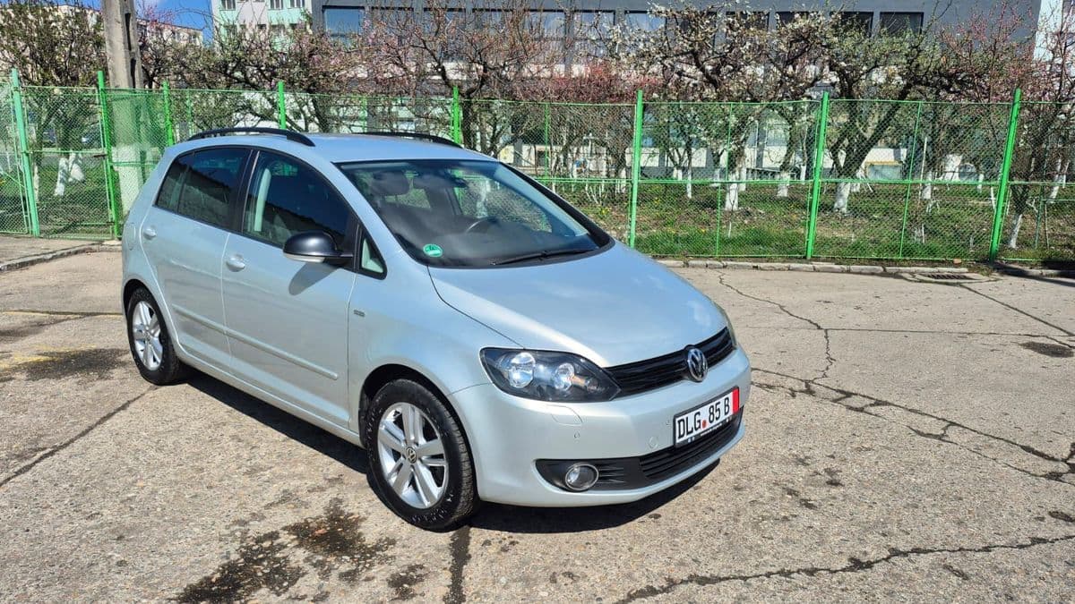 Volkswagen Golf Plus Vw Golf 6 Plus 2013 MATCH DSG 150000KM - 1